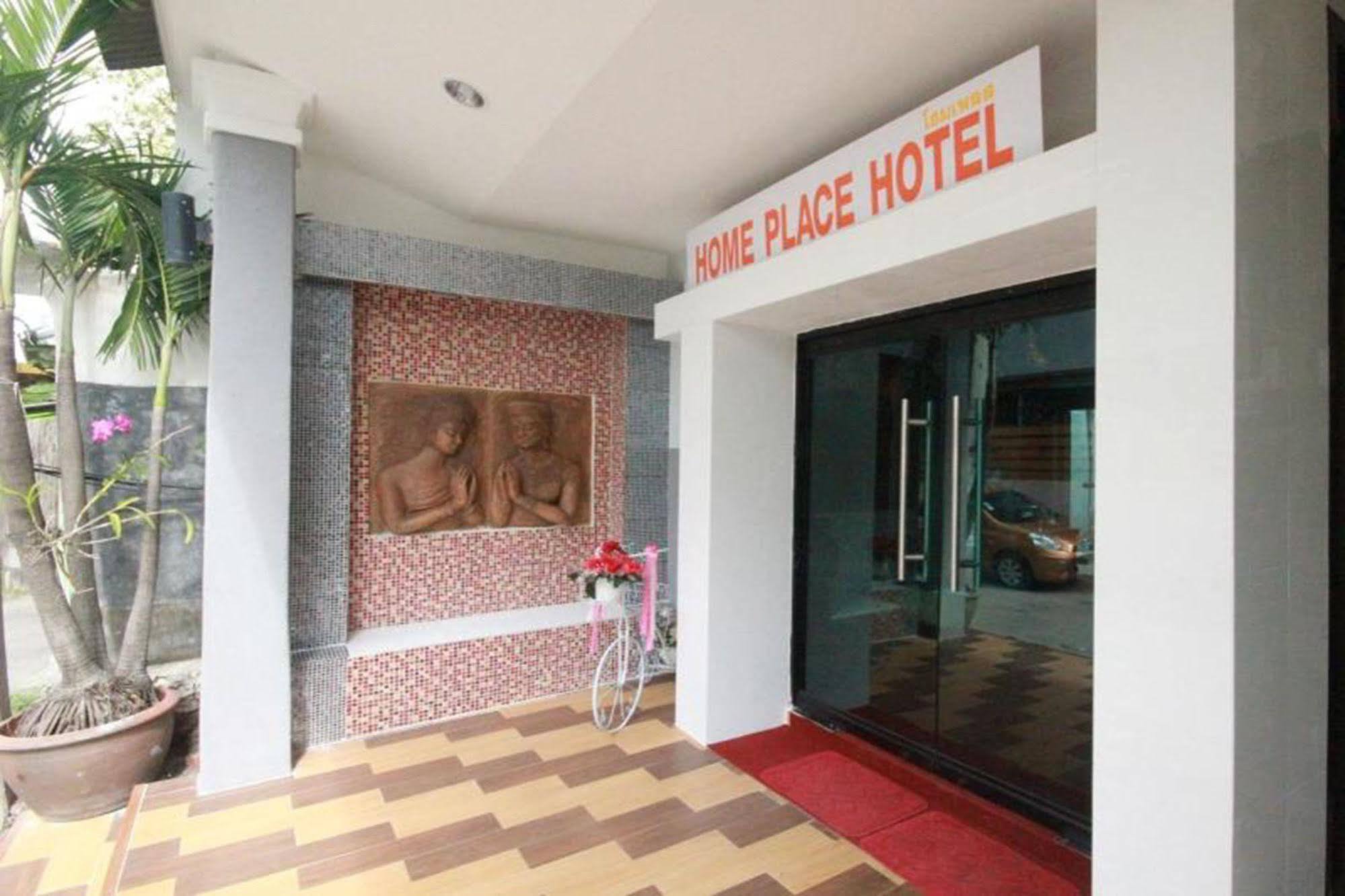 Home Place Hotel Csiangmaj Kültér fotó
